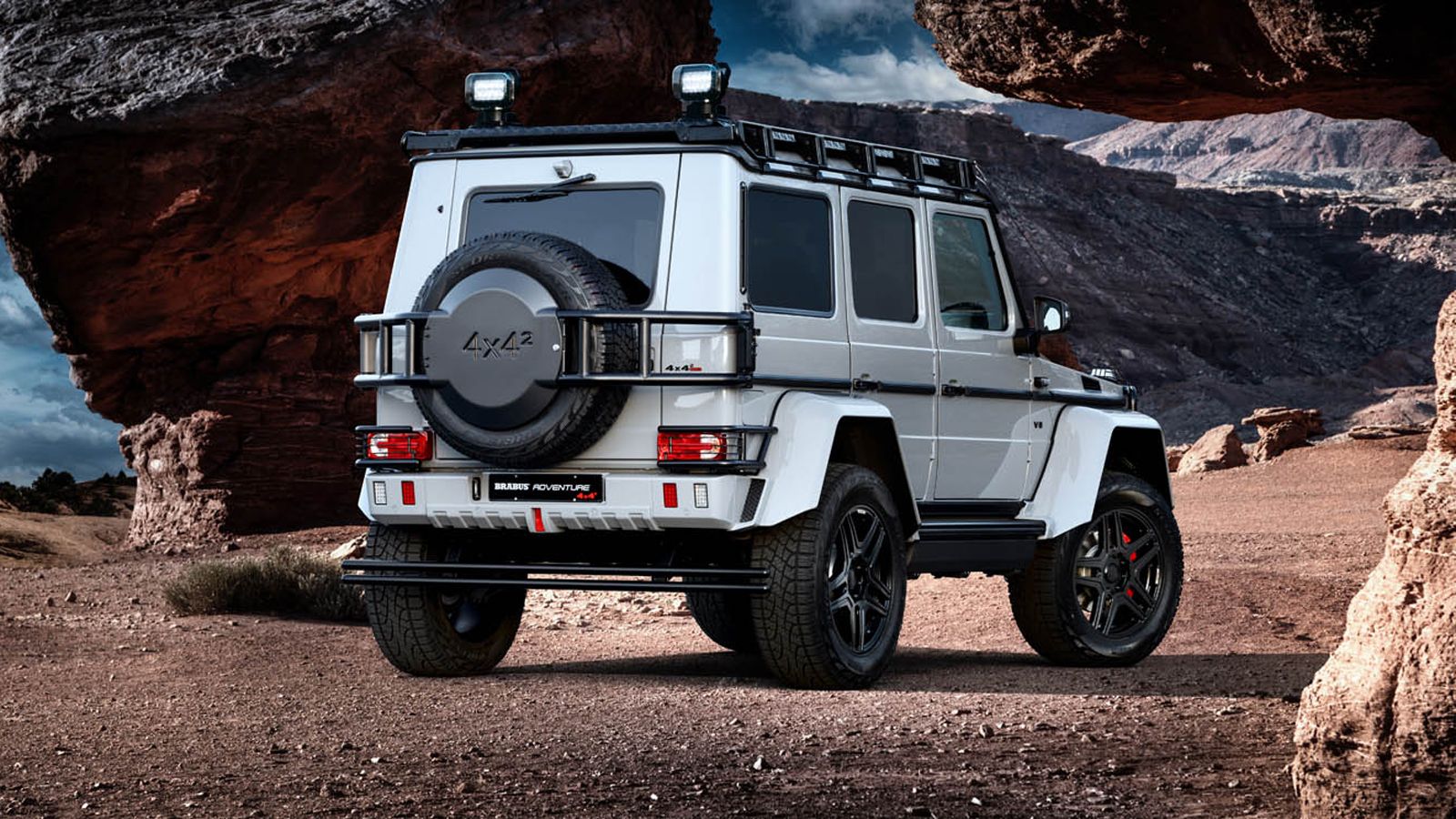 το Brabus 550 Αdventure δίνει σαφώς μια αίσθηση σκληράδας 